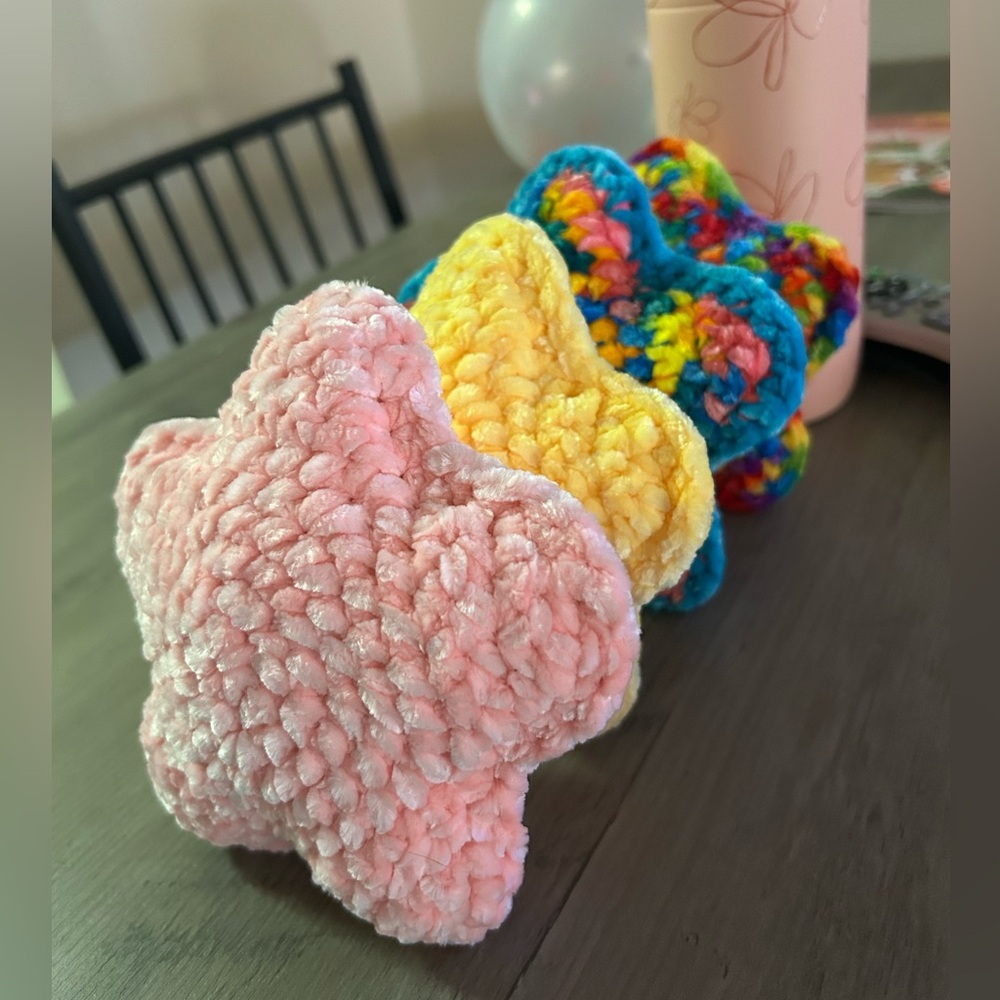 2 ⭐️ $25 | Plush Crochet ⭐️